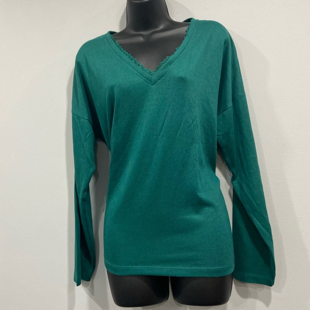 Long sleeve soft blouse NWT